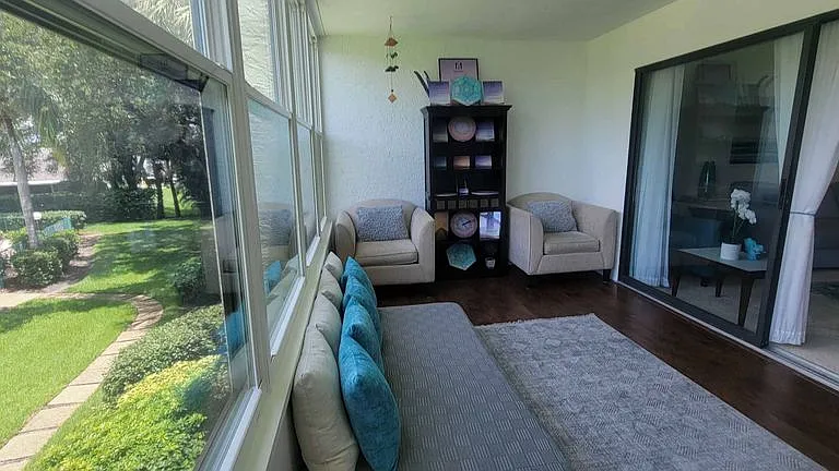 531 Spring Lakes Blvd — Photo 7