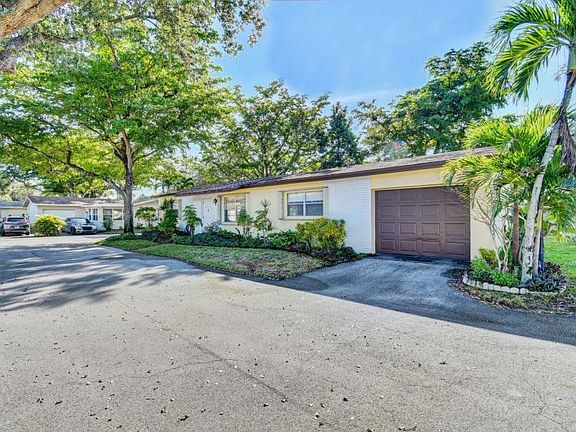 2nd image of 3127 SW Natura Ave