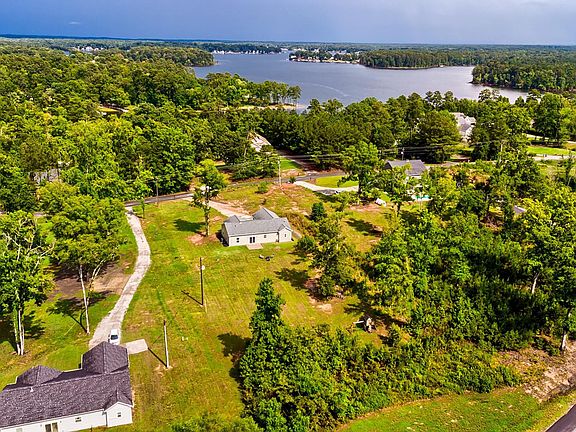 3rd image of 133 Osprey Pointe Ln