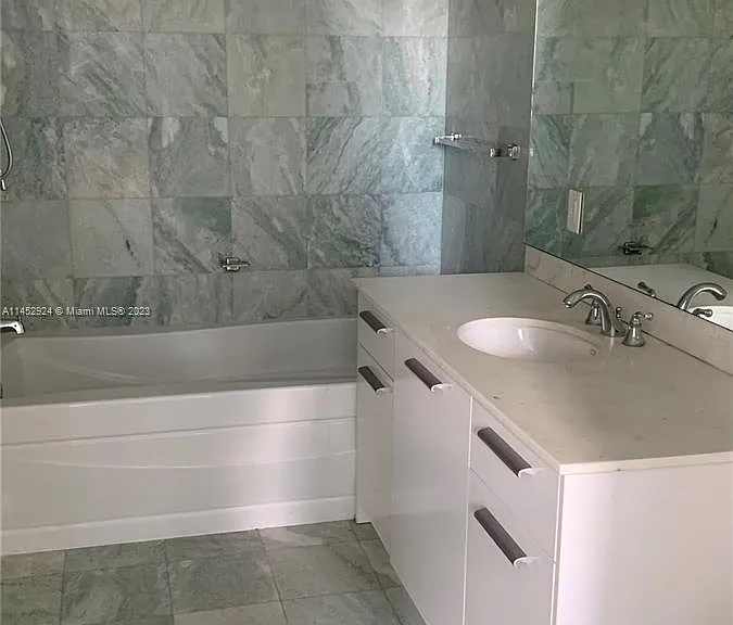1050 Brickell Ave #2104 — Photo 16