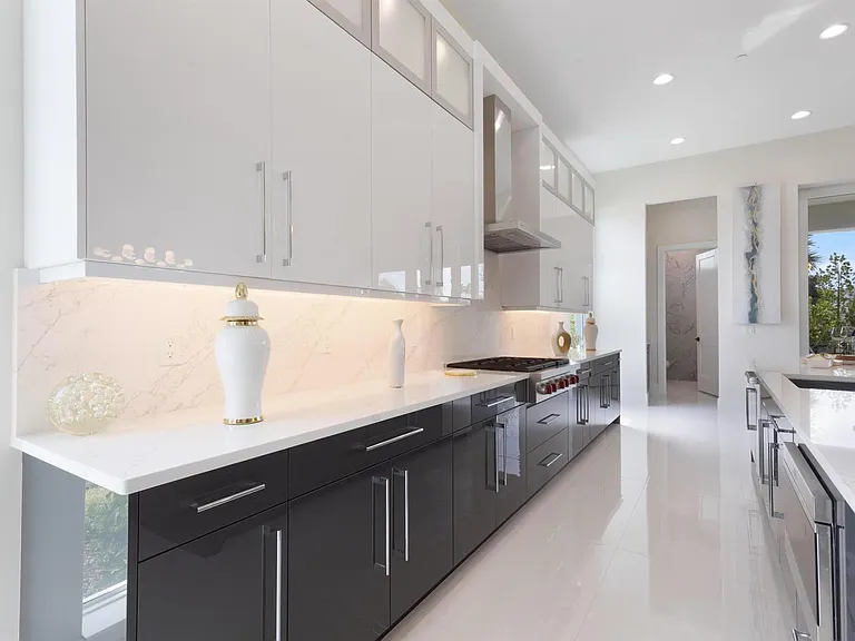 9124 Coral Isles Cir — Photo 20