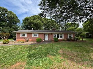2941 Carrollwood Dr, Winston Salem, NC 27103