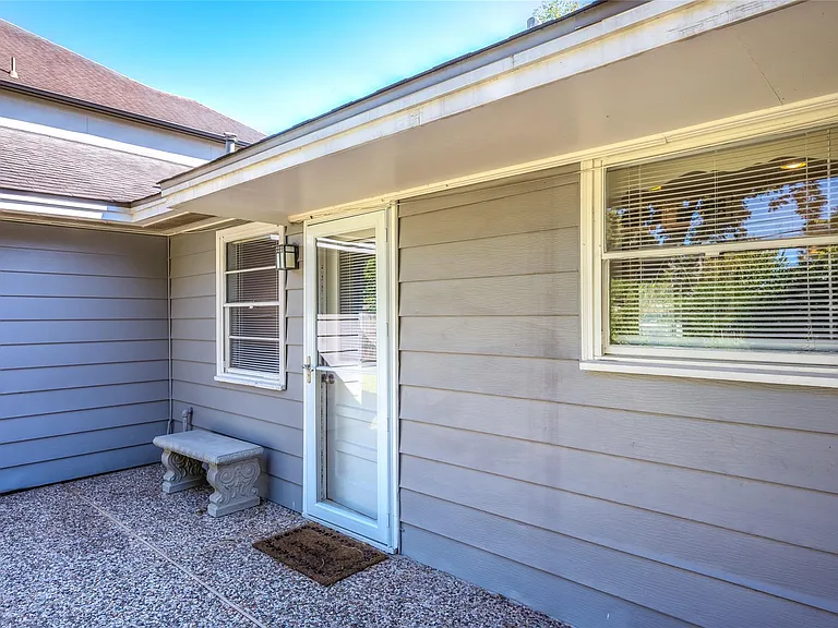 3322 Elmridge St — Photo 24