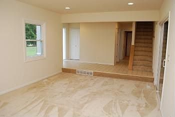 5th image of 9512 Daleview Dr
