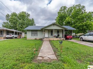 201 Linda Dr, San Marcos, TX 78666