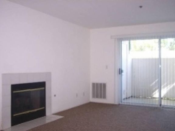 Living Room w/Fireplace