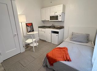 127 W 5th St #1, Long Beach, CA 90802