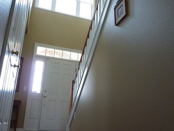 3rd image of 3476 Hemmingway Ln
