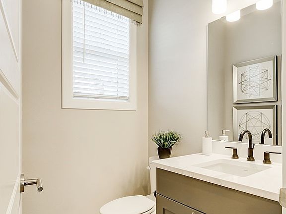 3rd image of 1106 NW Rhythm Street