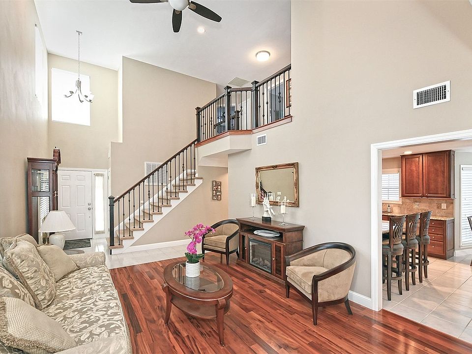 59 Colony Dr Holbrook, NY, 11741 Apartments for Rent Zillow