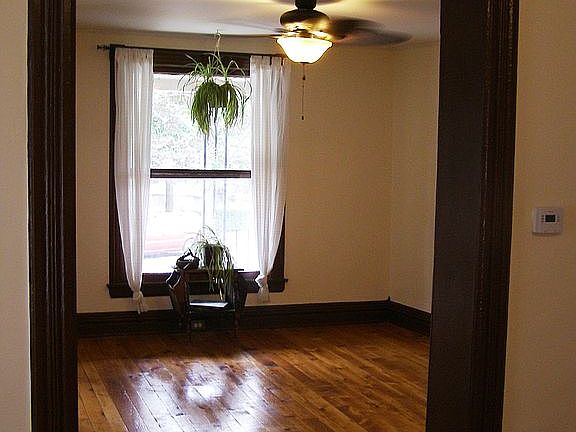 Front Family Room Lower Unit