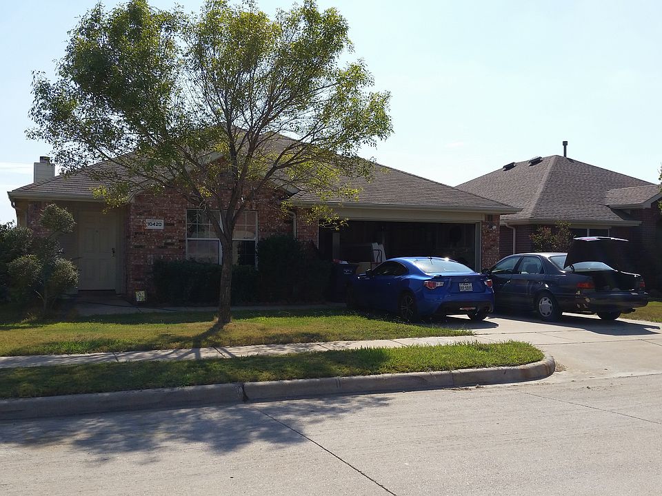 1st image of 10420 Lake Park Dr