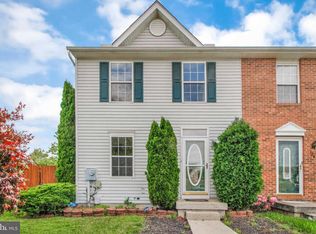 122 Apple Grove Ln, Littlestown, PA 17340