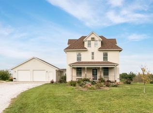 2653 Wayland Rd, Washington, IA 52353