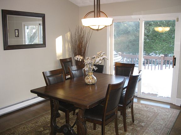 3rd image of 29 Birchwood Dr