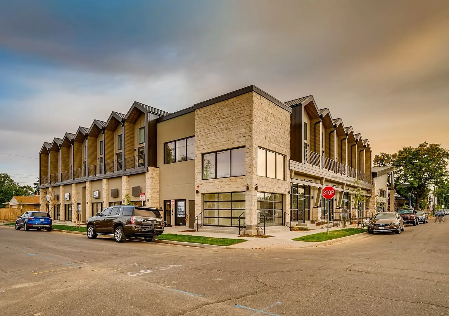 Modern Loft-Style Studio at Park Hill Commons — Photo 4