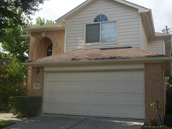 2nd image of 11026 Creekline Green Ct