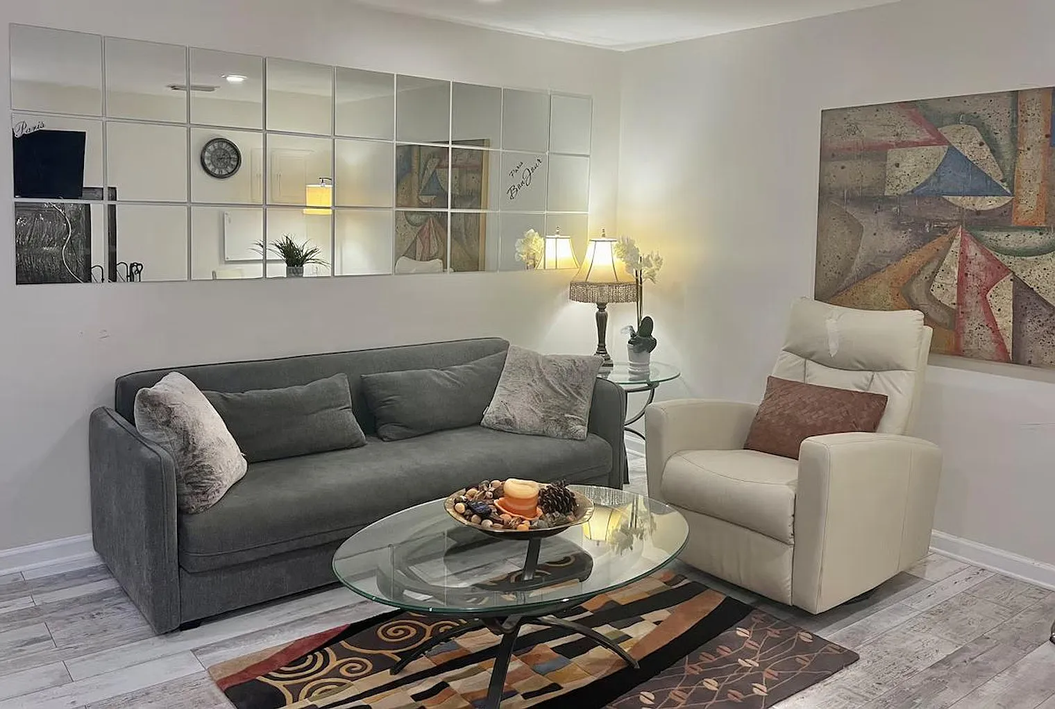 1 bed, 1.0 bath, $3,612 — Photo 2