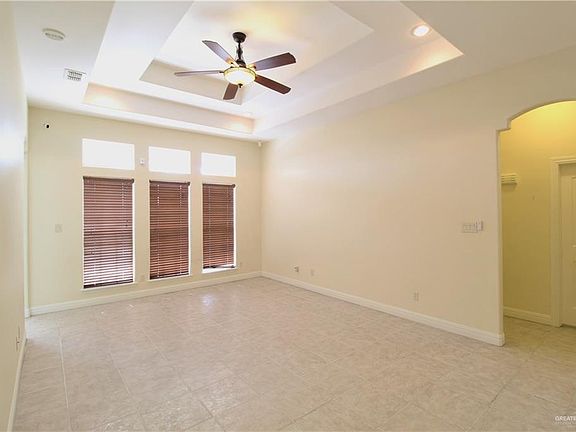 5th image of 2805 Mynah Ave