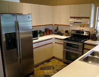 5th image of 149 W Riverbend Dr