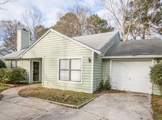 1145 Oakcrest Dr, Charleston, SC 29412
