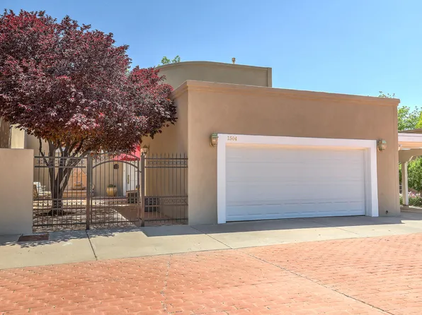 1504 Plaza Encantada NW, Albuquerque, NM 87107