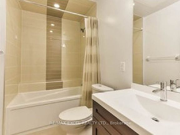 3rd image of 540 Bur Oak Ave #733