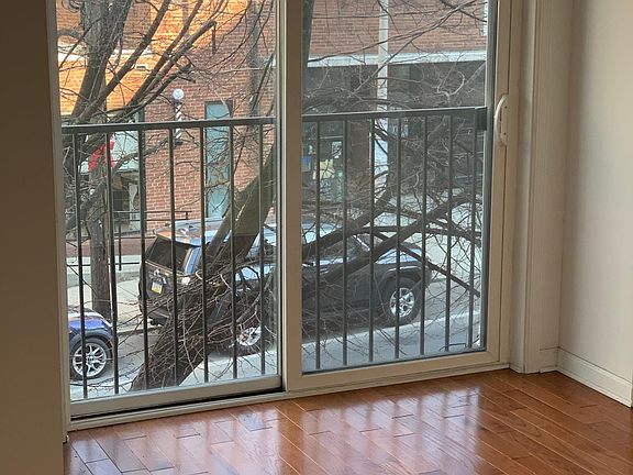 4th image of 618 N 2nd St Unit 2