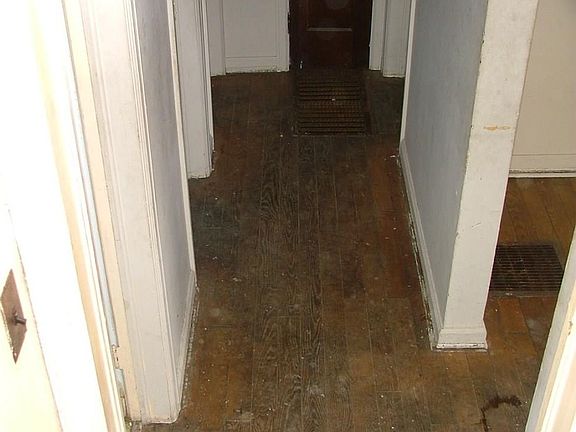 5th image of 349 Harriet St