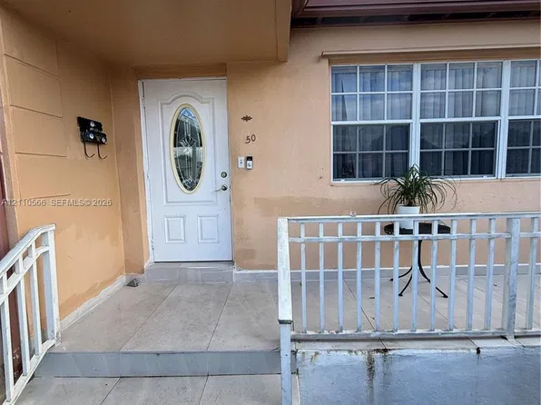 50 E 14th St, Hialeah, FL 33010