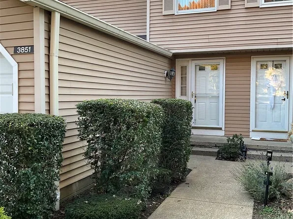 3851 Lake Run Blvd, Stow, OH 44224