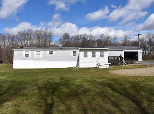 20986 Peters Rd, Saegertown, PA 16433