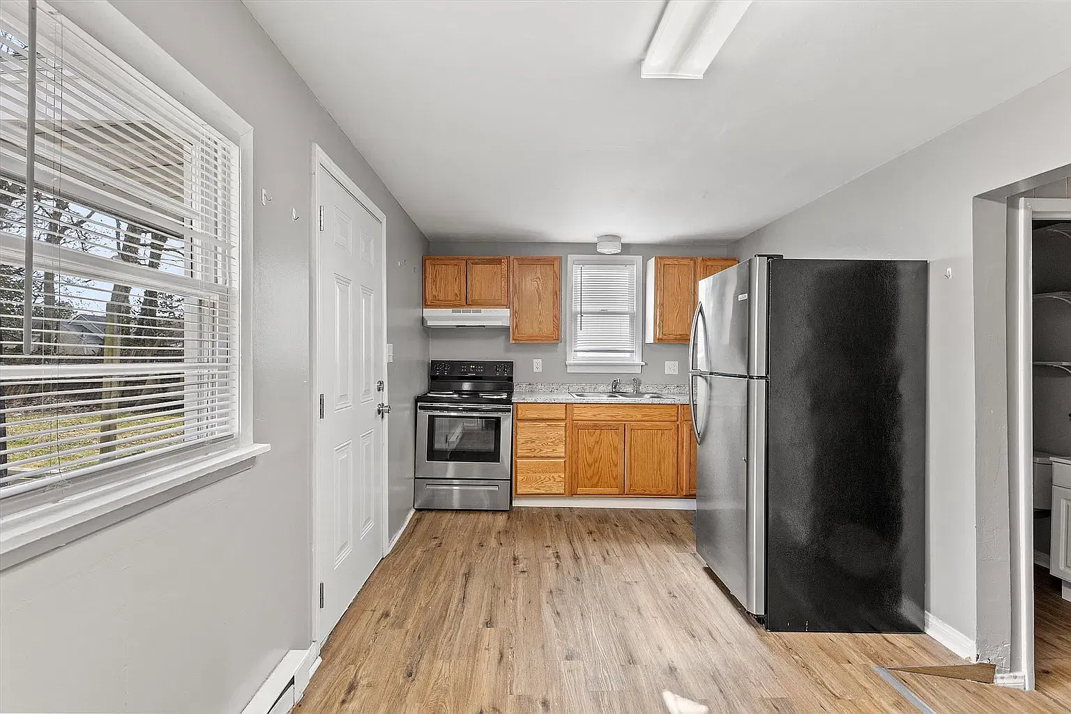 2 bed, 958 sqft, $1,150 — Photo 4