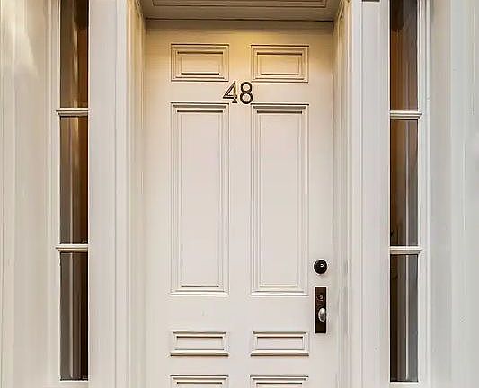2nd image of 48 Jane St