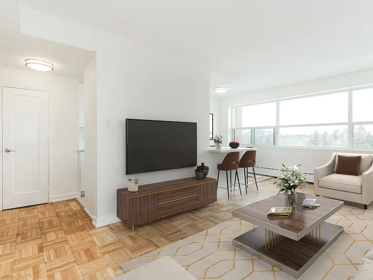 1220 Bayview Ave — Photo 10