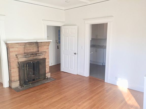 3rd image of 1700 Anza St #483