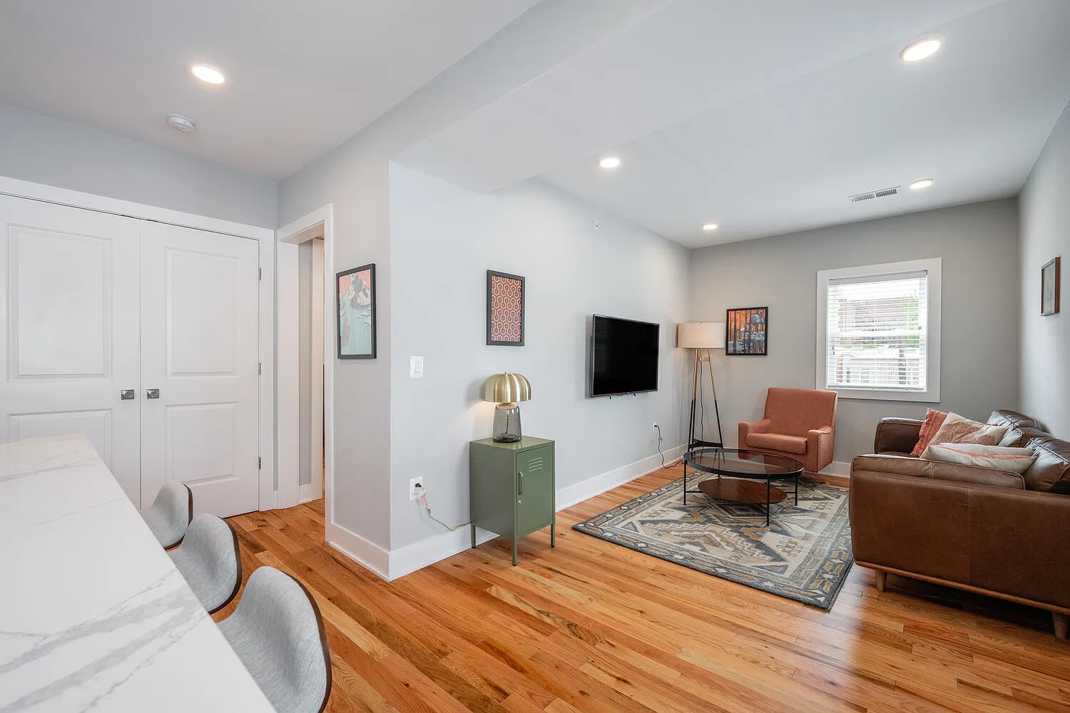 1 bed, 710 sqft, $2,100 — Photo 4