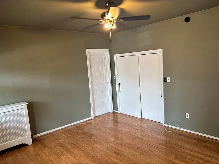 213 Green Ln — Photo 19