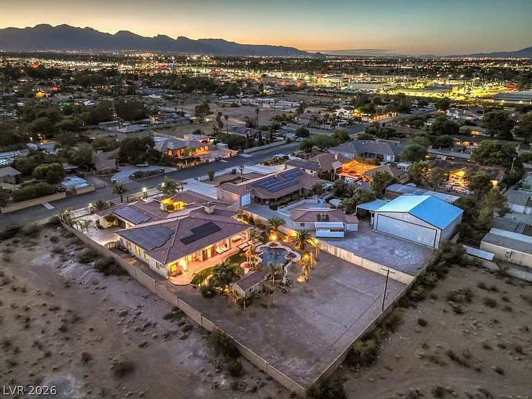 2780 El Camino Rd — Photo 85