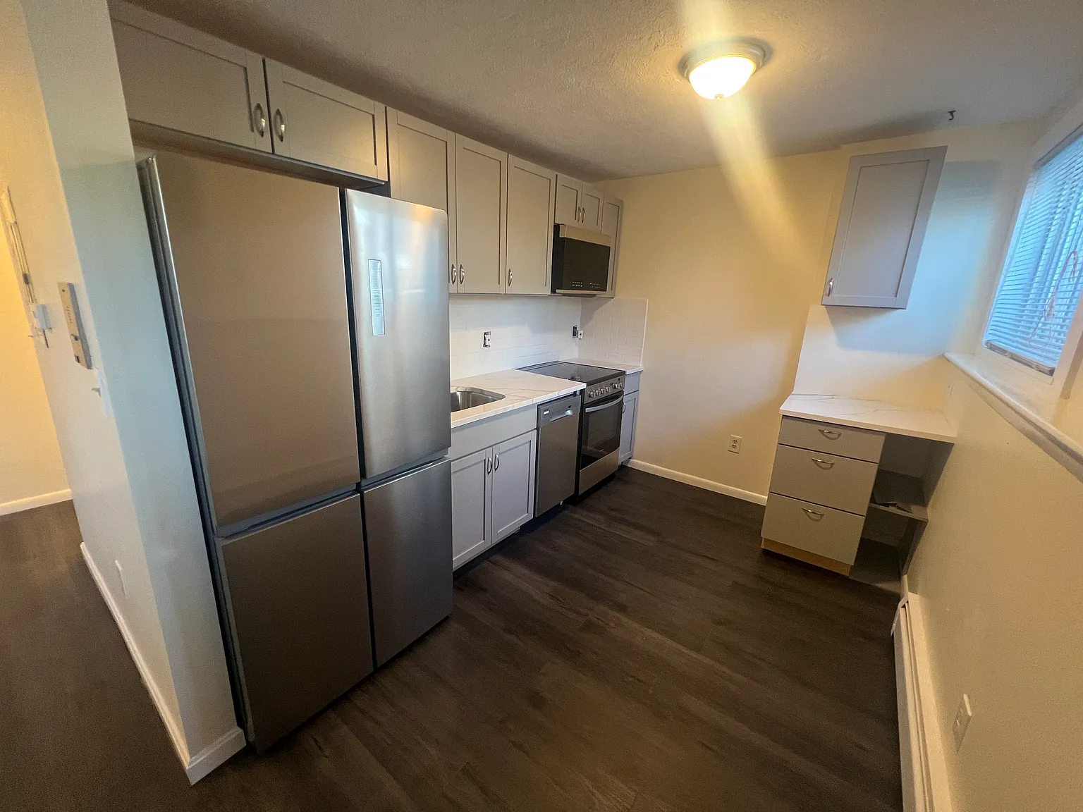 Studio, 500 sqft, $1,995 — Photo 1