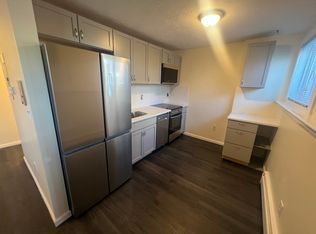 180 River St #C-4, Waltham, MA 02453