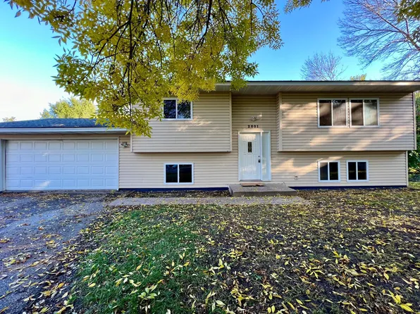 2801 66th Ave N, Brooklyn Center, MN 55430