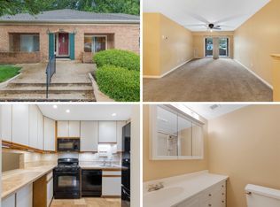 5801 Cove Landing Rd APT 204, Burke, VA 22015