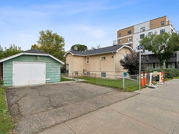 3rd image of 263 19th Ave NE