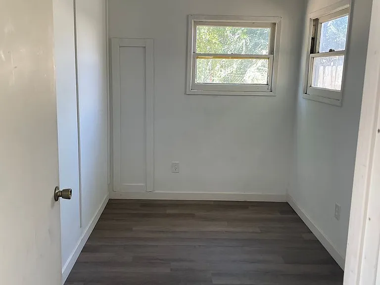 214 Beardsley Ave — Photo 6