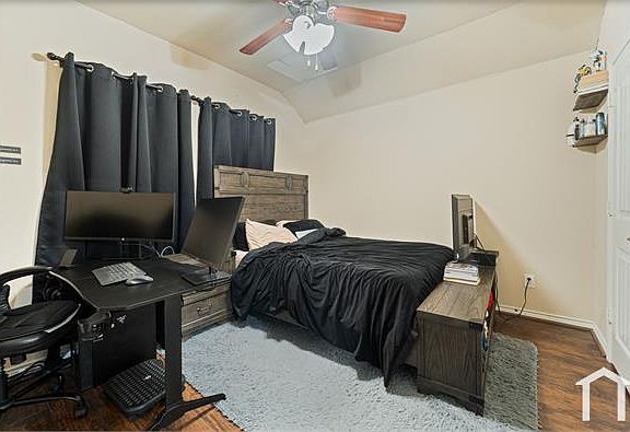 4th image of 5088 Cathy Dr