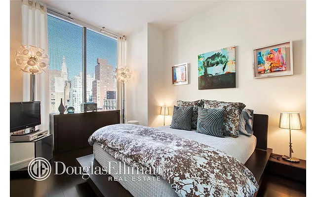 Sold by Douglas Elliman | media 3