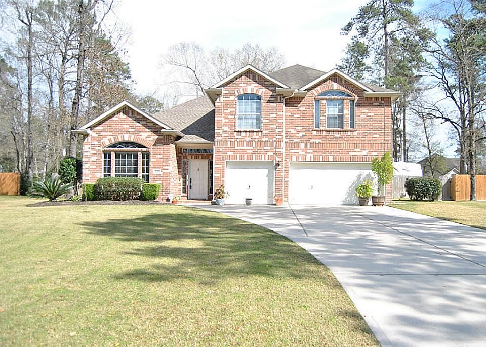 1st image of 826 Mackintosh Dr