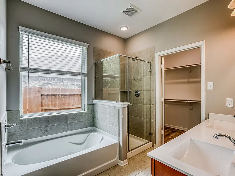614 Companion Dr — Photo 11
