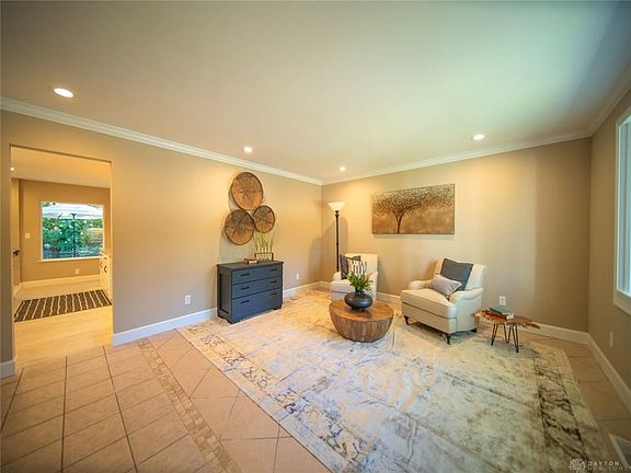 5th image of 624 Tealwood Dr